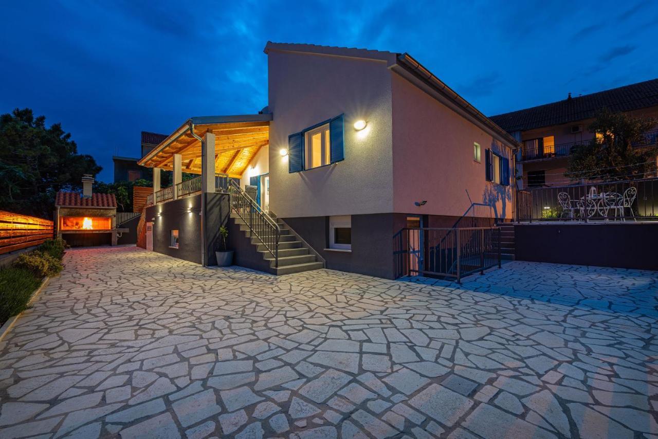 Villa Nika جاسينايس المظهر الخارجي الصورة